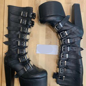 Demonia Torment-804 boots